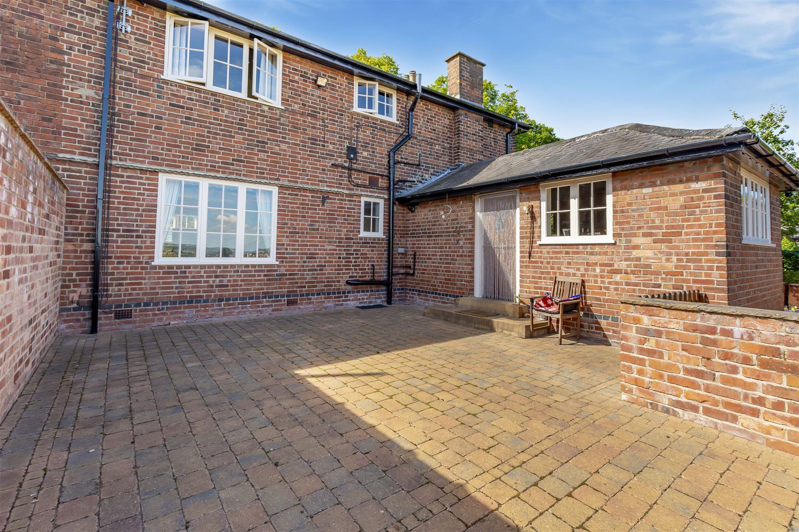 Quarry Hill, StantonByDale, Ilkeston Robert Ellis Estate Agents